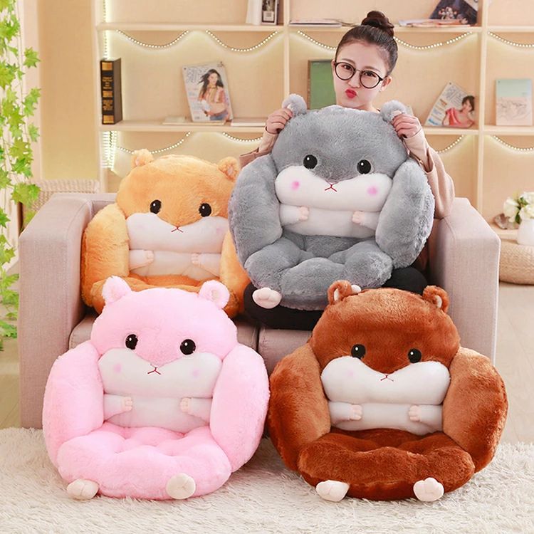 【商品コード】：y813495 【カラー】 グレー、ピンク、ブラウン、イエロー カバー材質：ポリエステル、詰め物：pp綿 サイズ：幅55x長40x高さ45cm 原産国: 中国 【この商品について】 表